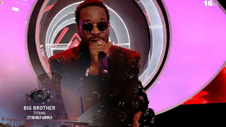 Live show 1, 15 Aug: D'banj on the BBTitans stage Image : 292